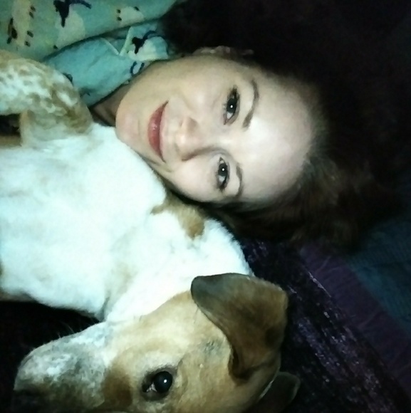 Meet your Posher, Robin - Picture 2 of 3